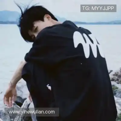 郜崧蒙